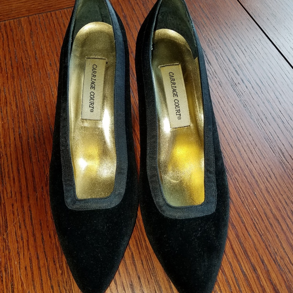 Vintage velvet heels
